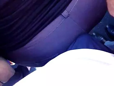 ലേസി ഗ്രേ ഗെറ്റ്സ് ഡൗൺ & ഡേർട്ടി ഇൻ ദി കിച്ചൻ