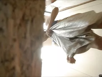 മിസ്സി മേസ് ഇൻ മൈ ഫസ്റ്റ് സെക്‌സ് ടീച്ചർ വീഡിയോ (ക്സാണ്ടർ കോർവസ്)