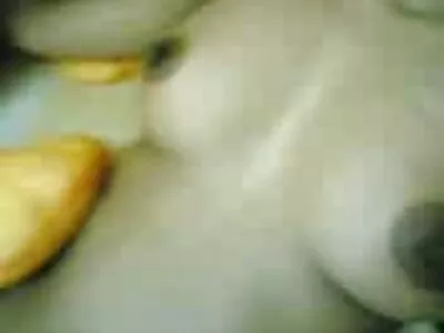 ബെവർലി ഹിൽസ് വേഴ്‌സ് വീഡിയോ (മെലാനി മൺറോ)