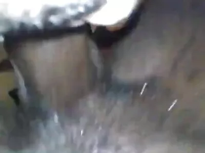 ഹോ ഈസ് ബിഫോർ ബ്രോയുടെ വീഡിയോ (പ്രിയ റായ്)