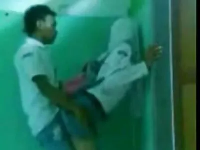 ഫോക്സി റോക്സി വീഡിയോ (റോക്സി റീഡ്)