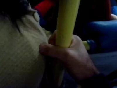 അടിച്ചുപൊളിക്കുന്ന മിയ ഖലീഫ!