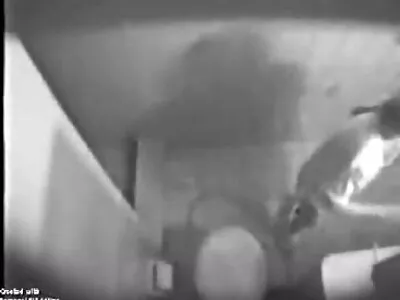 ബോസ് ബോൾസ് വീഡിയോ (മേസൺ മൂർ)